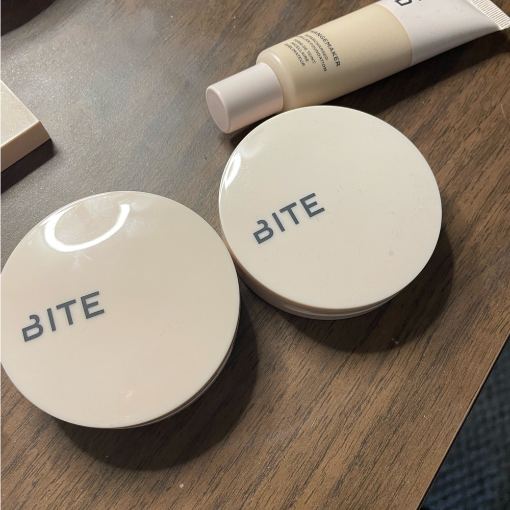 Bite Changemaker Powder Set
